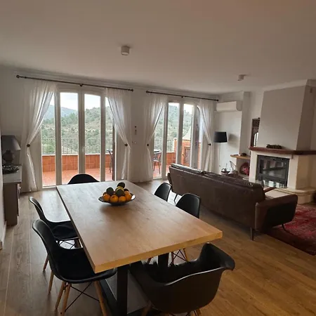 Holiday home Casa Con Increibles Vistas A Montanas Y Al Mar *